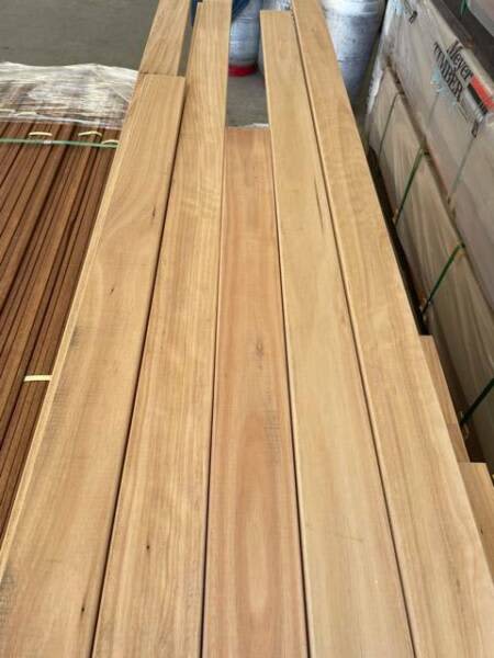 Blackbutt Decking 130 x 19mm (Price Per Linear Metre)