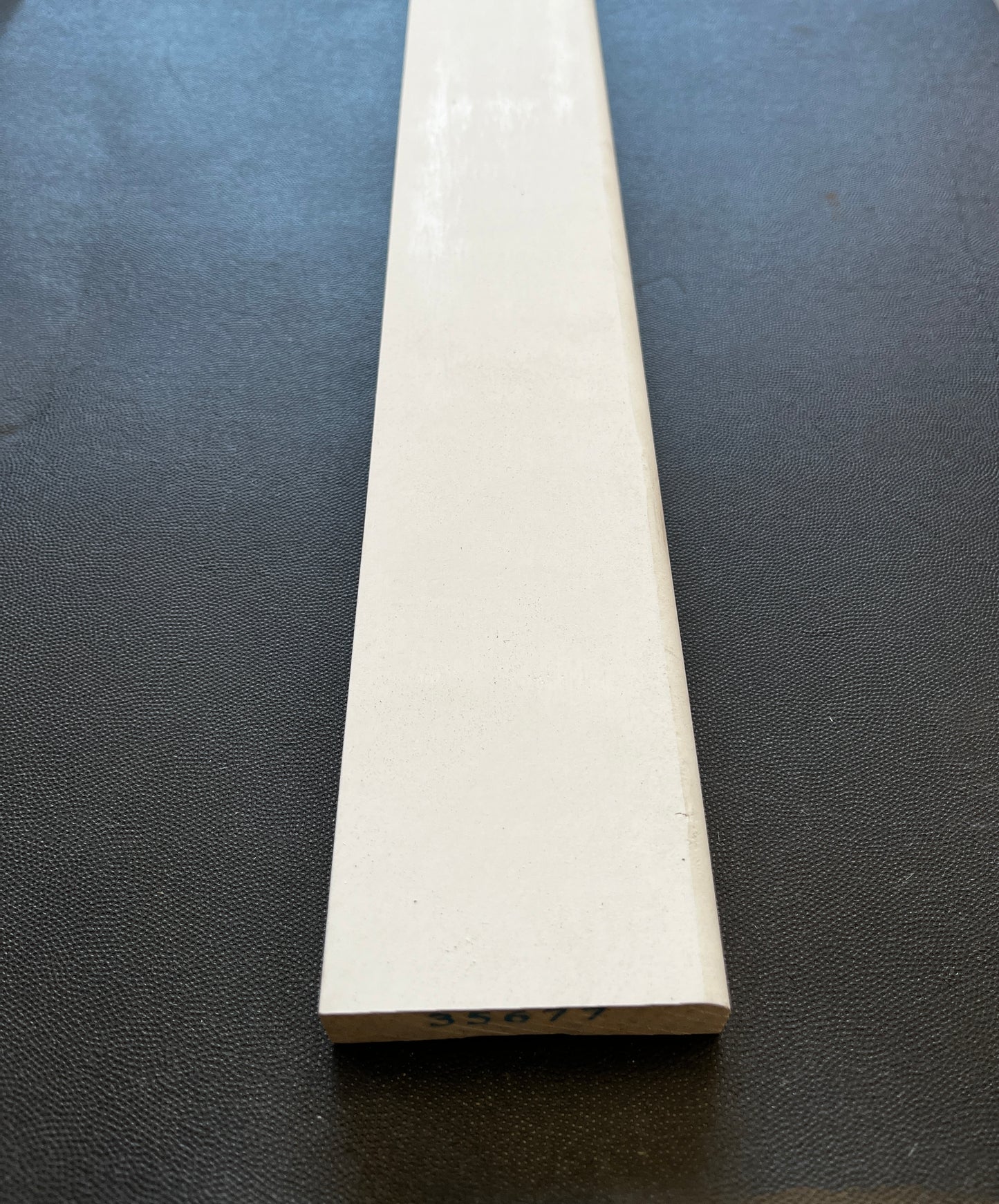 Pre primed Pencil round 66 x 18mm (Pencil round 66 x 18 5.4m)