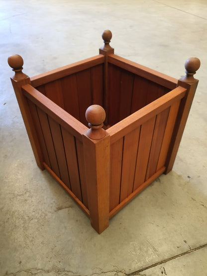 Bangkirai Readymade Planter (45x45x43 cm)