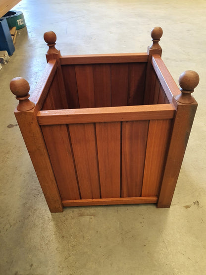 Bangkirai Readymade Planter (45x45x43 cm)